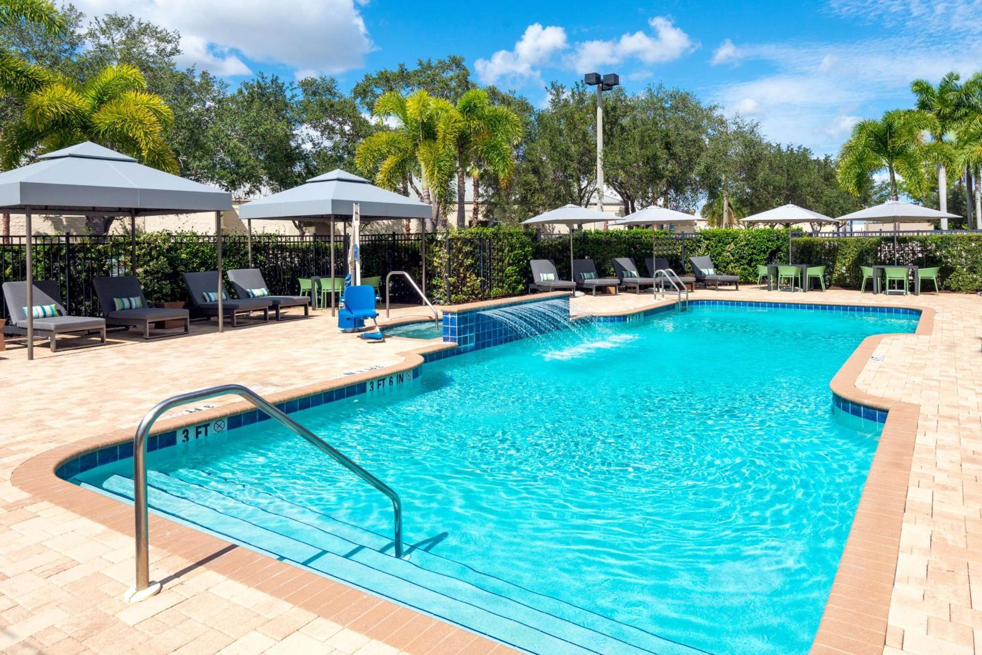 Hampton Inn And Suites Sarasota/Lakewood Ranch Desoto Lakes Exterior foto